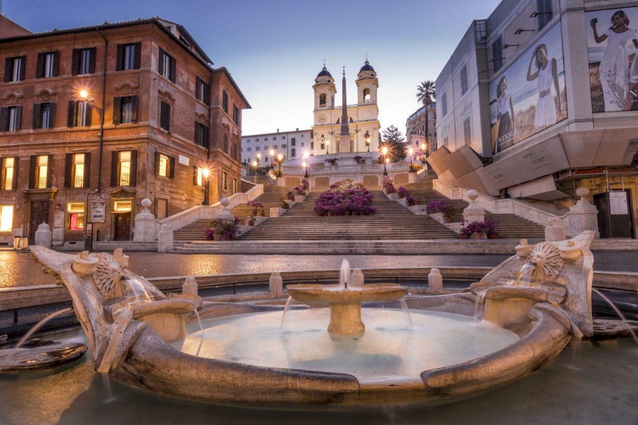 Spanish Steps Corner Rome Bagian luar foto